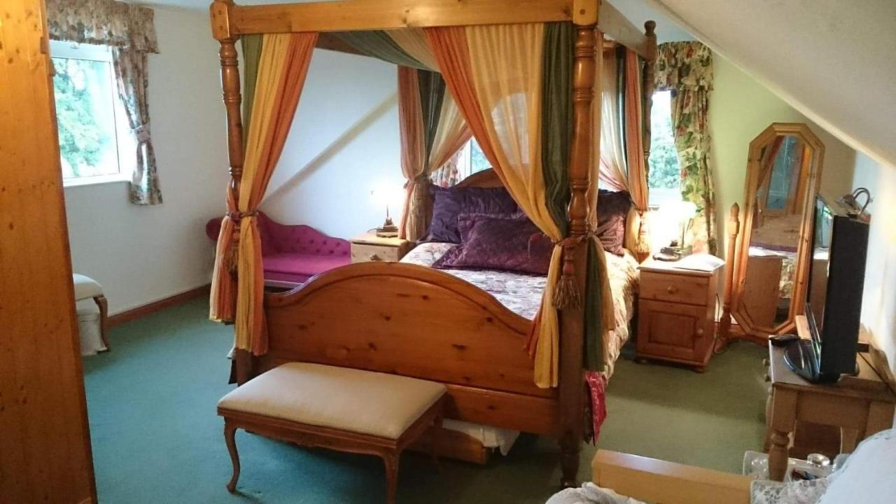Shiralee Bed And Breakfast ซอลส์บรี ภายนอก รูปภาพ