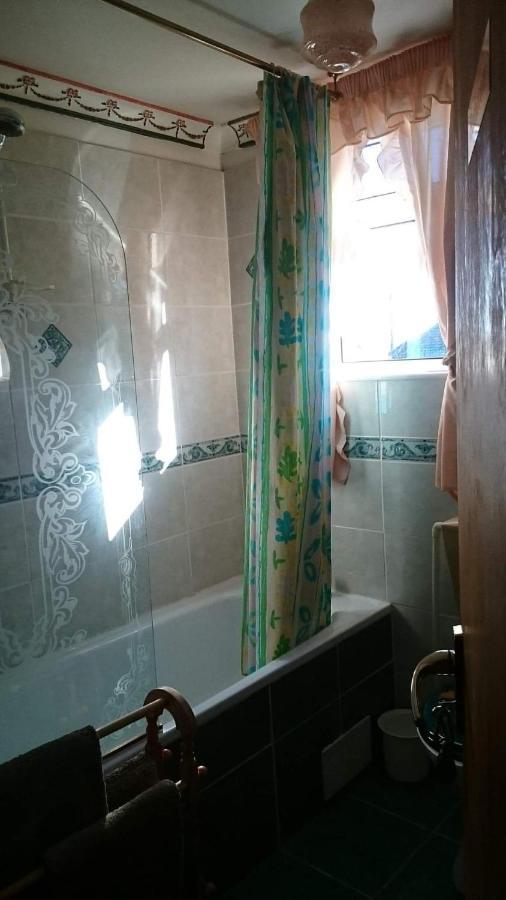 Shiralee Bed And Breakfast ซอลส์บรี ภายนอก รูปภาพ